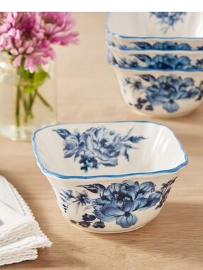 💙 4pk New The Pioneer Woman Delilah Blue and White Floral Serving Bowls